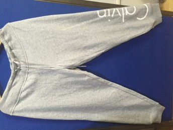 廠家倒閉清倉，全新CK男褲低價處理